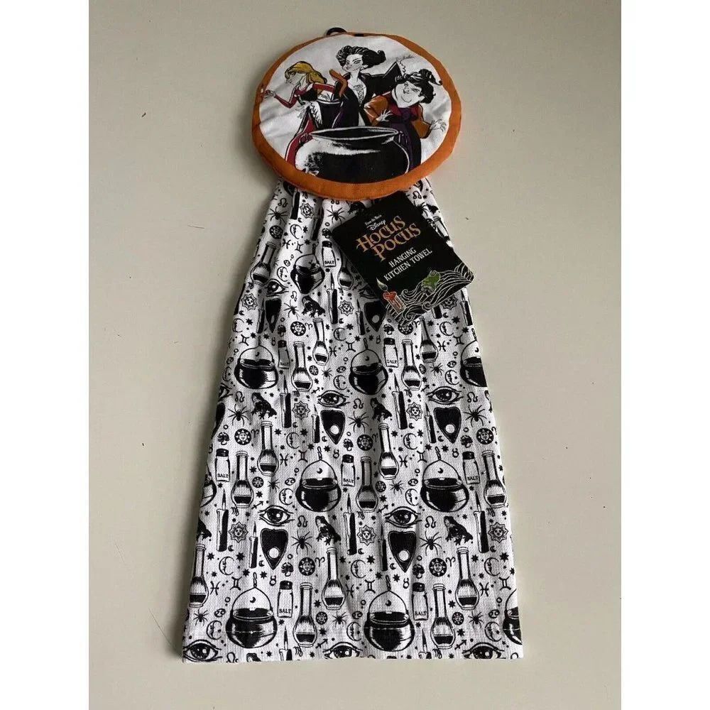 Disney Hocus Pocus Hanging Kitchen Towel Sanderson Sisters Halloween NEW